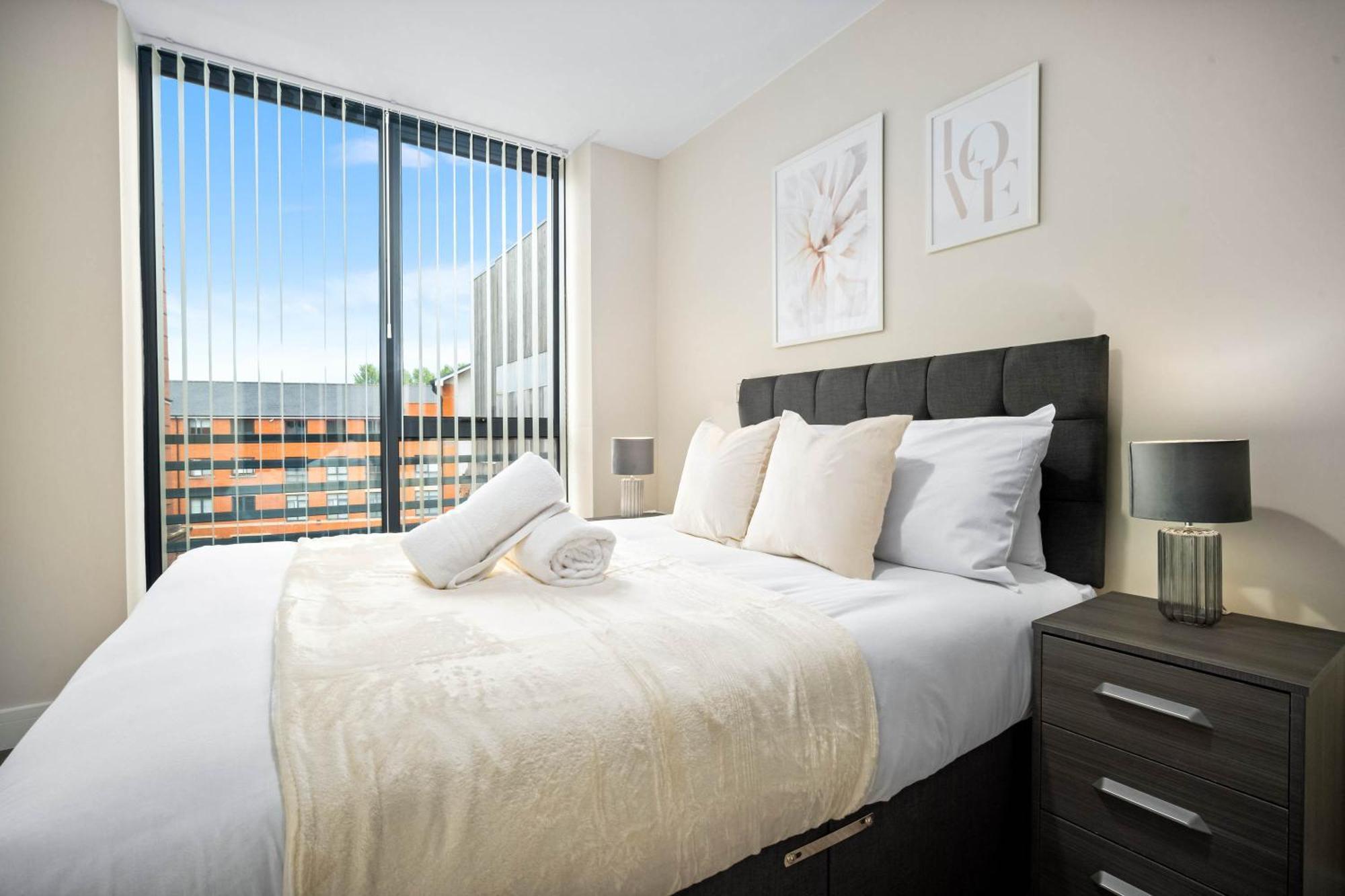 New Luxury Two Bedroom Apartment - City Centre - Netflix - Wifi - Top Rated - Jq 8Ah Birmingham Ngoại thất bức ảnh